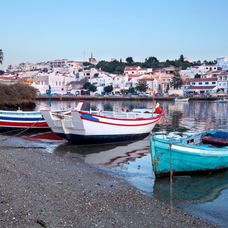 Van Veenendaal Real Estate – Lagoa Algarve Property Expert | Ferragudo, Carvoeiro, Porches